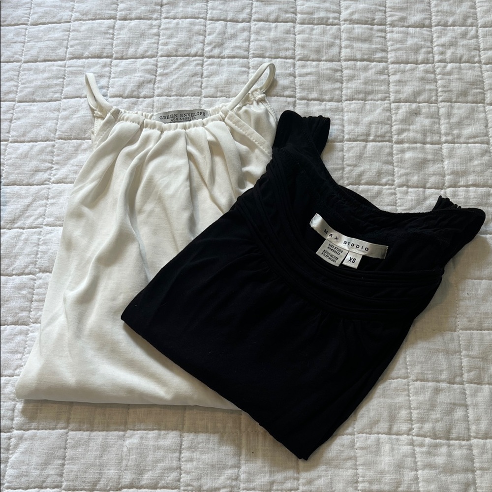 Bundle Max Studio / Green Envelope (Closet Must Haves) Black & White Tops